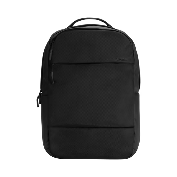 Incase City 日常通勤双肩包 18L